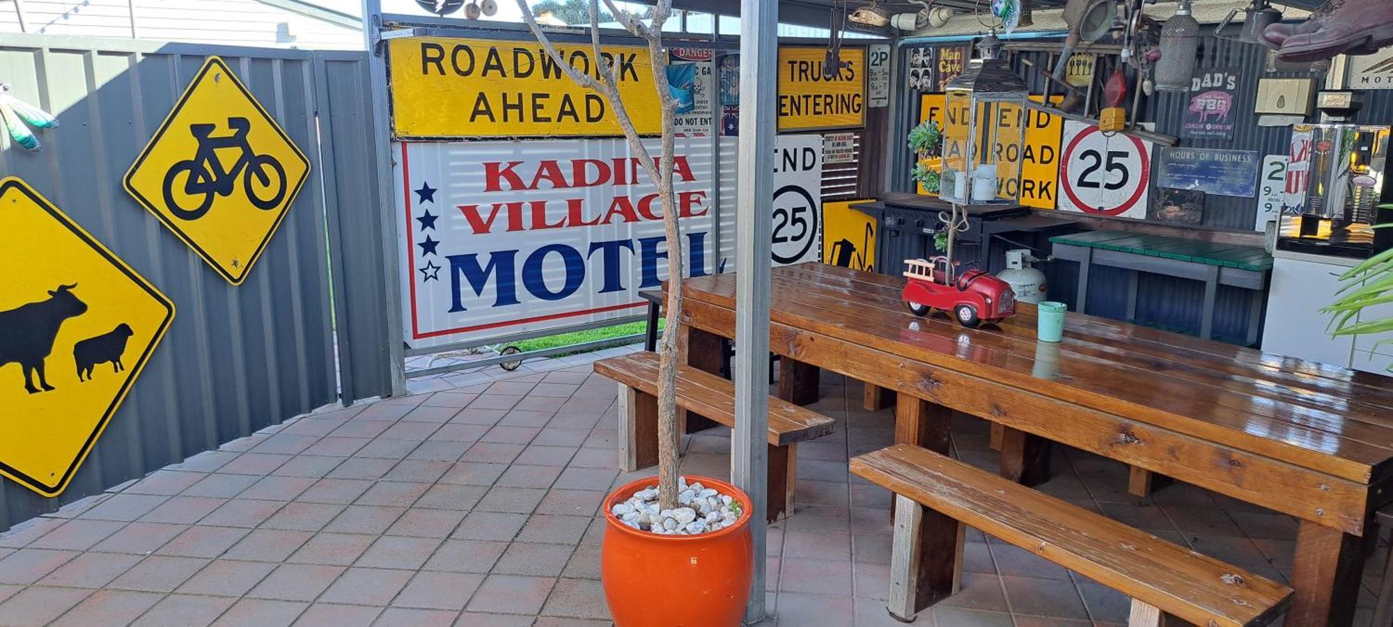 Kadina Village Motel Екстер'єр фото
