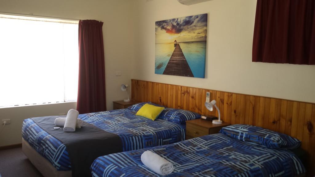 Kadina Village Motel Екстер'єр фото